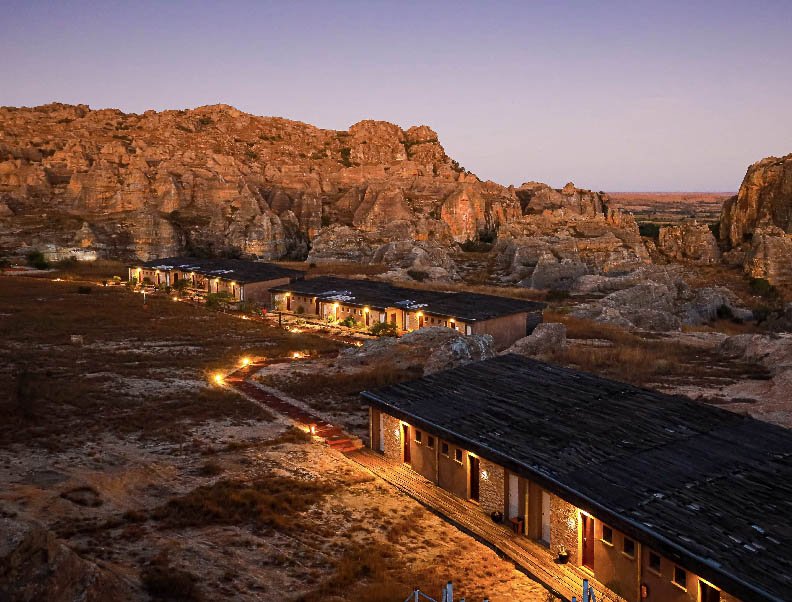 Night view at Isalo rock lodge in Madagascar - a deluxe hotel in Madagascar
