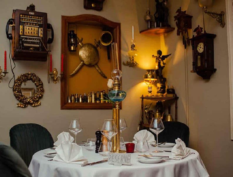 Restaurant at La Varangue Hotel in Antananarivol